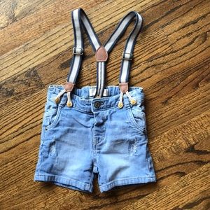 Zara 12/18month shorts with suspenders